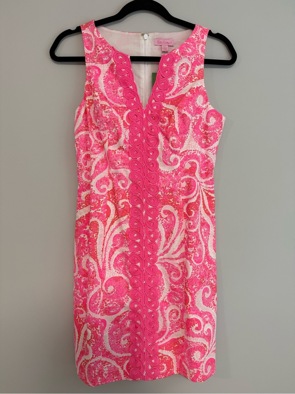Lilly Pulitzer Ryder Shift Dress Pink Pout
Paisley NWT Sleeveless Preppy Sz 00